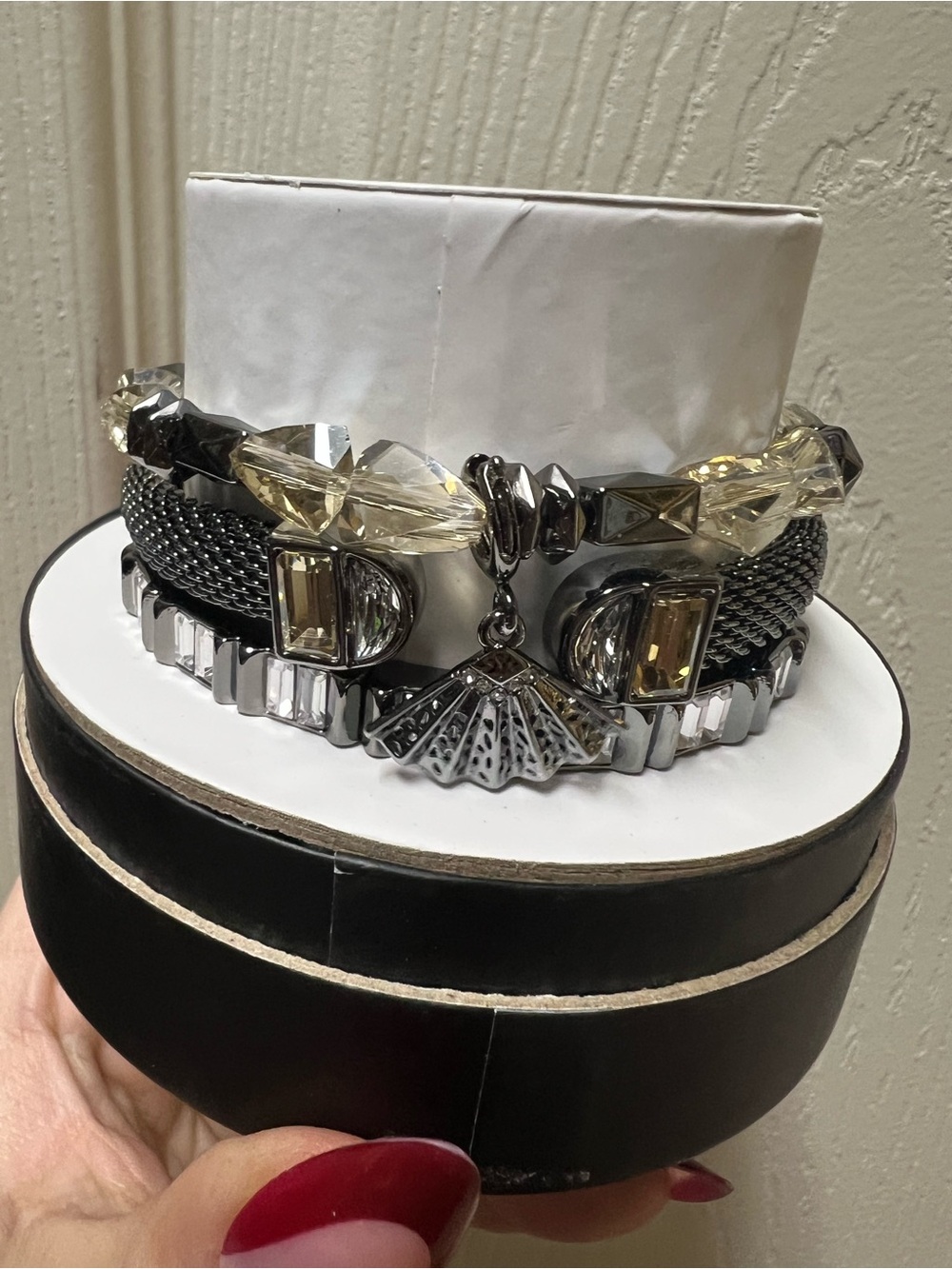 Stackable Women's Bracelet Set in Hematite